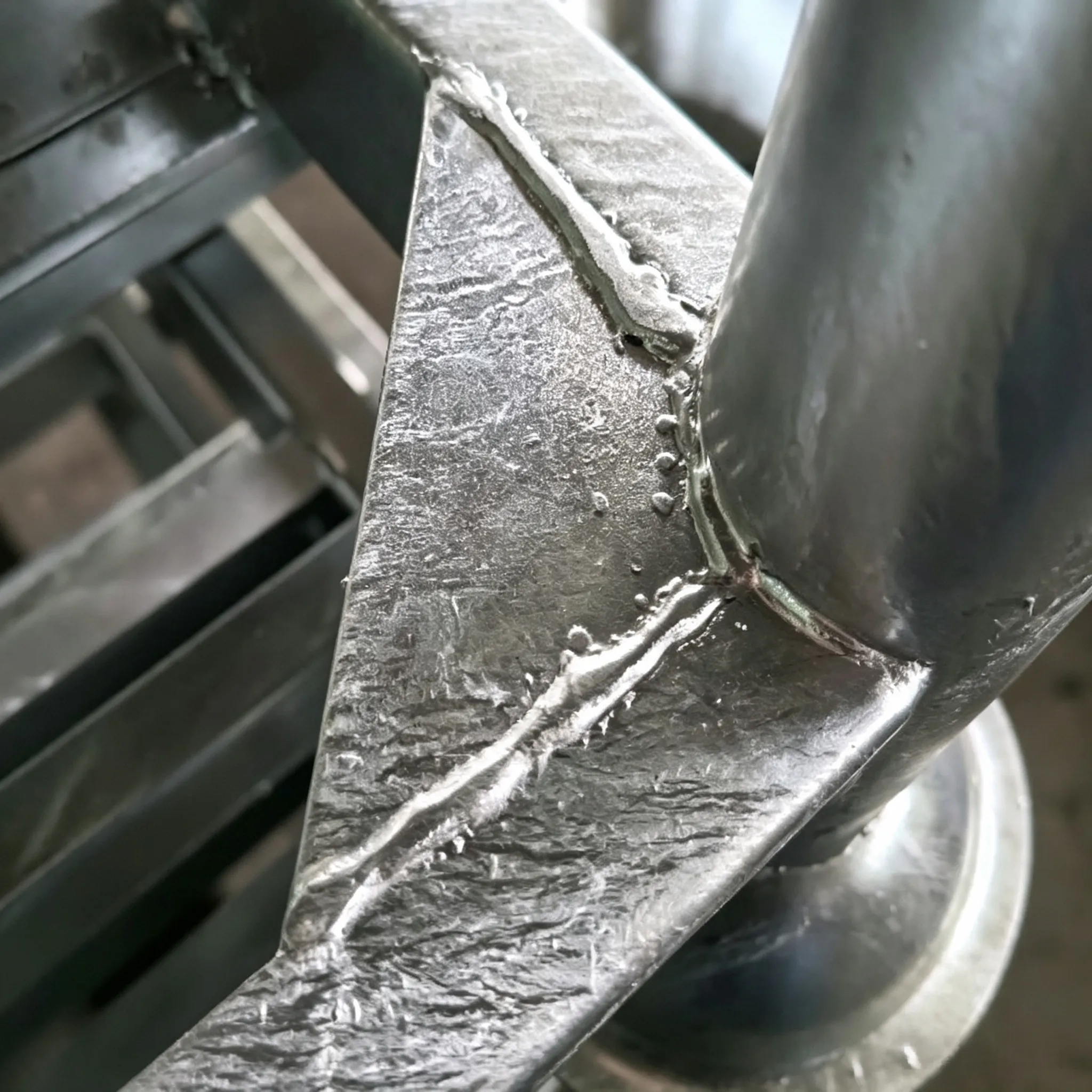Corner reinforcement